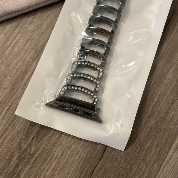 Apple Watch Case and Strap Black Bedazzled - Picture 5 of 5